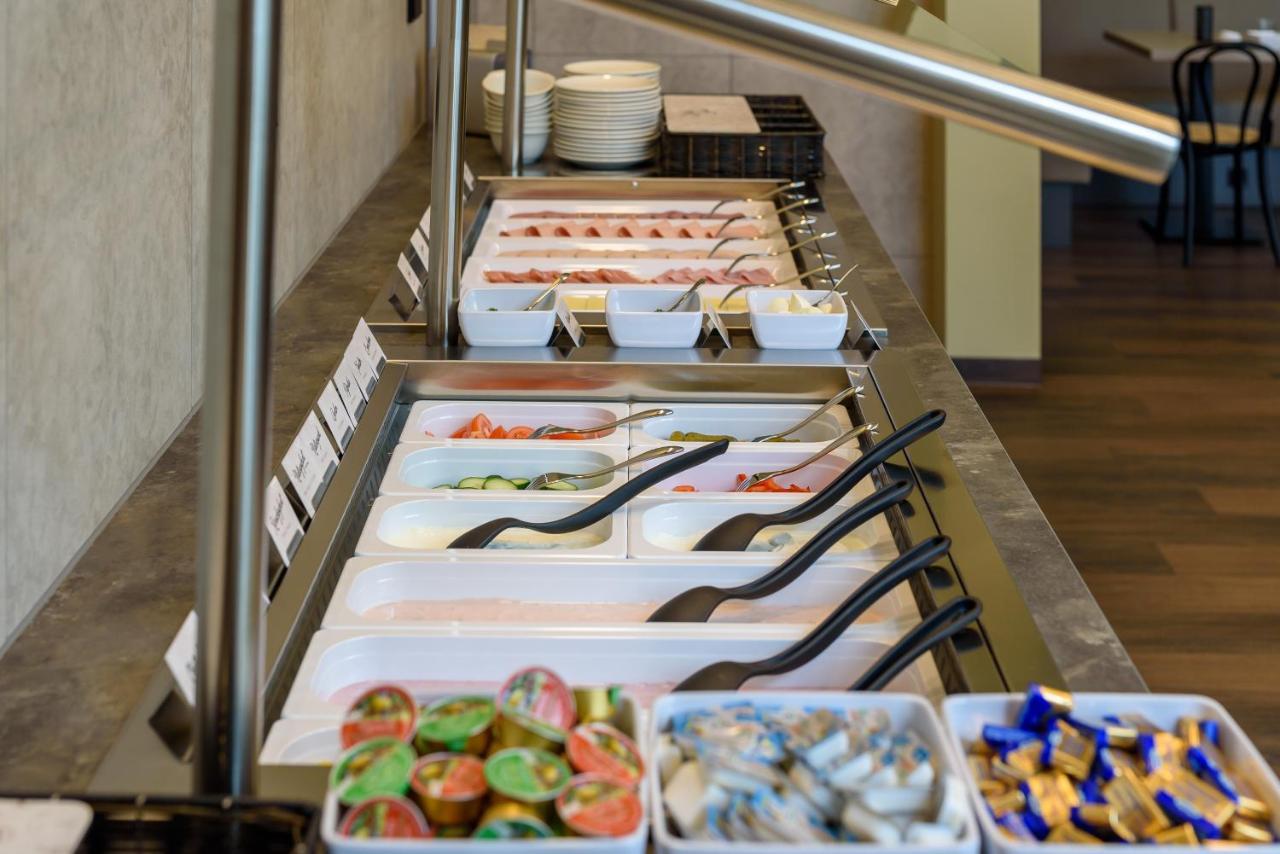 Отель Ibis Styles Кобург Экстерьер фото