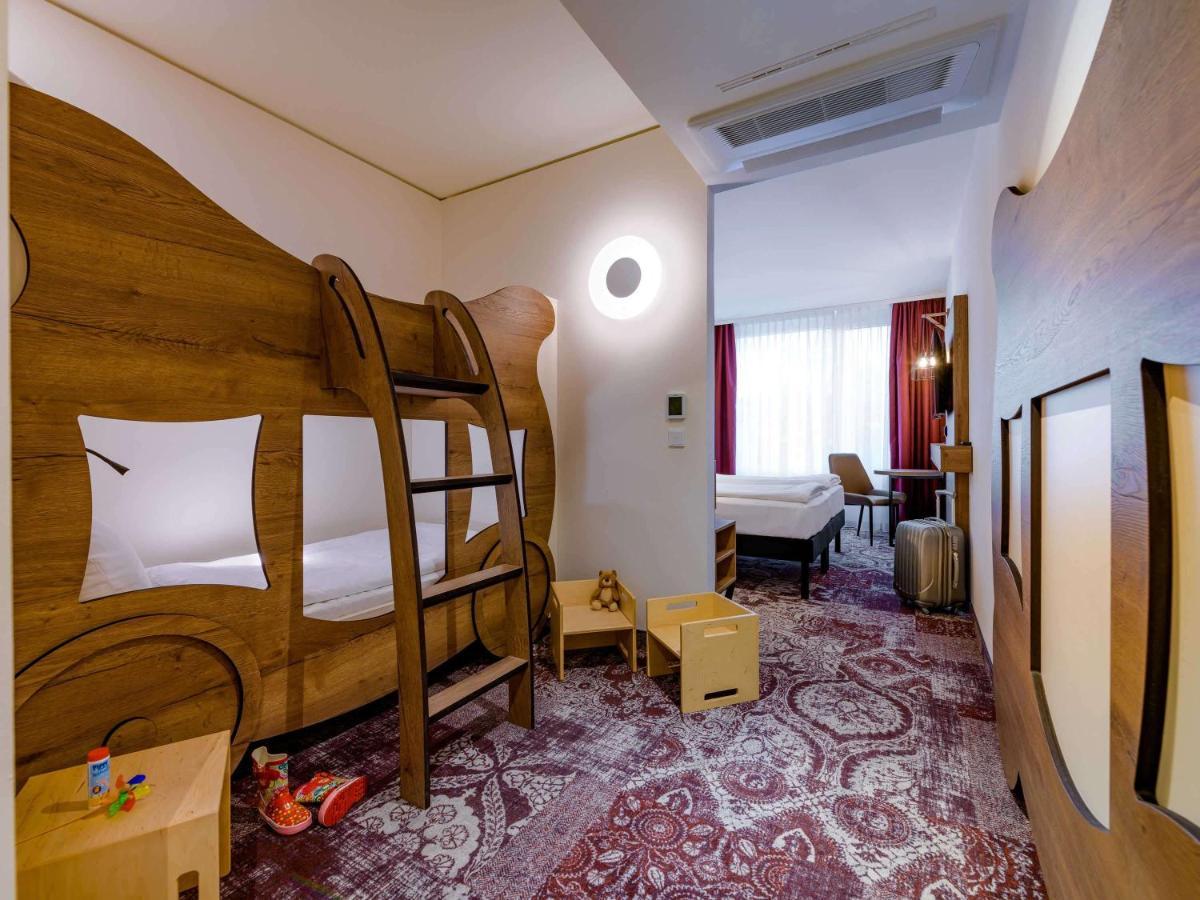 Отель Ibis Styles Кобург Экстерьер фото