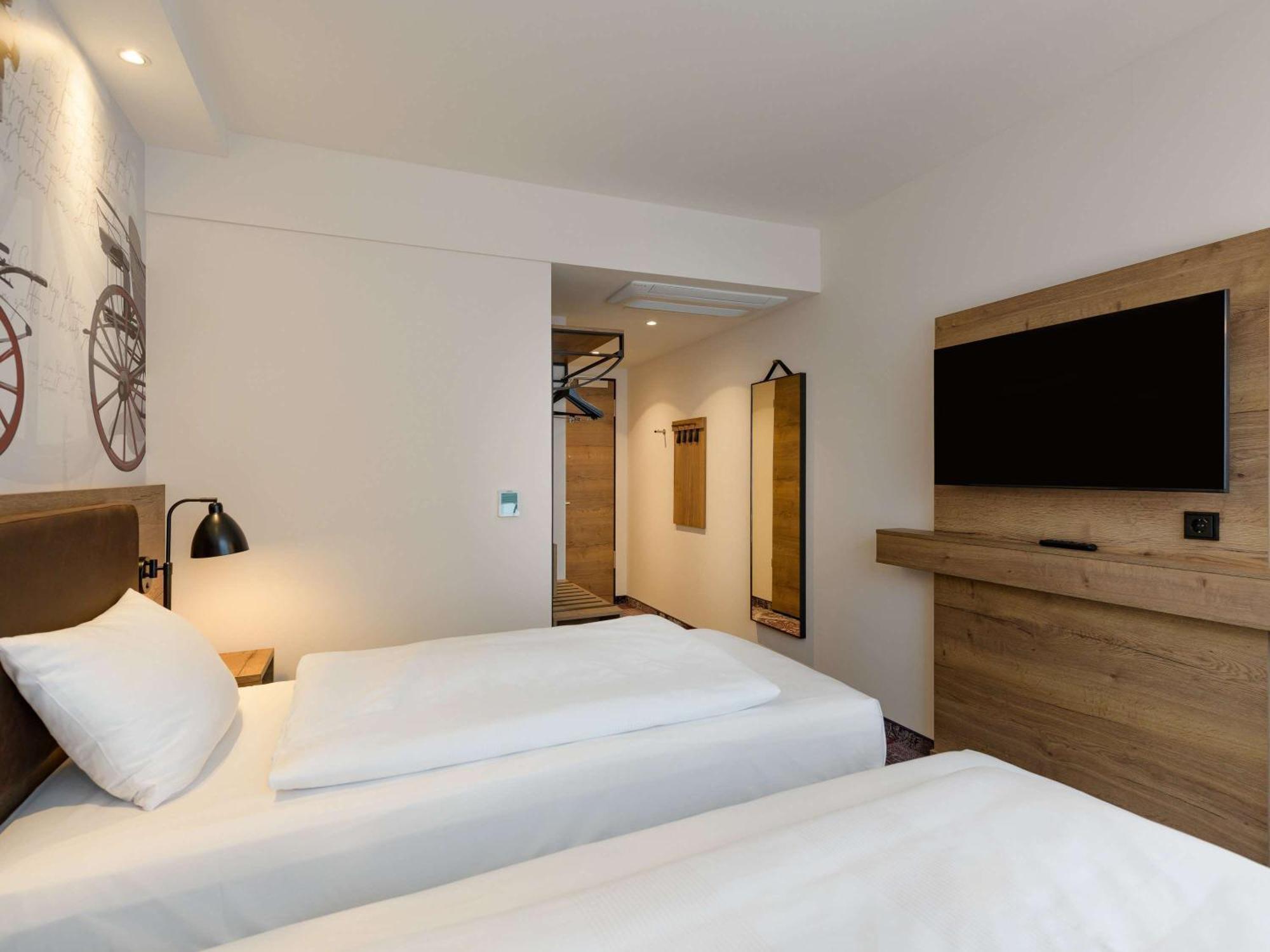 Отель Ibis Styles Кобург Экстерьер фото